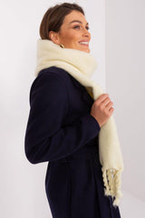 Shawl model 190589 AT