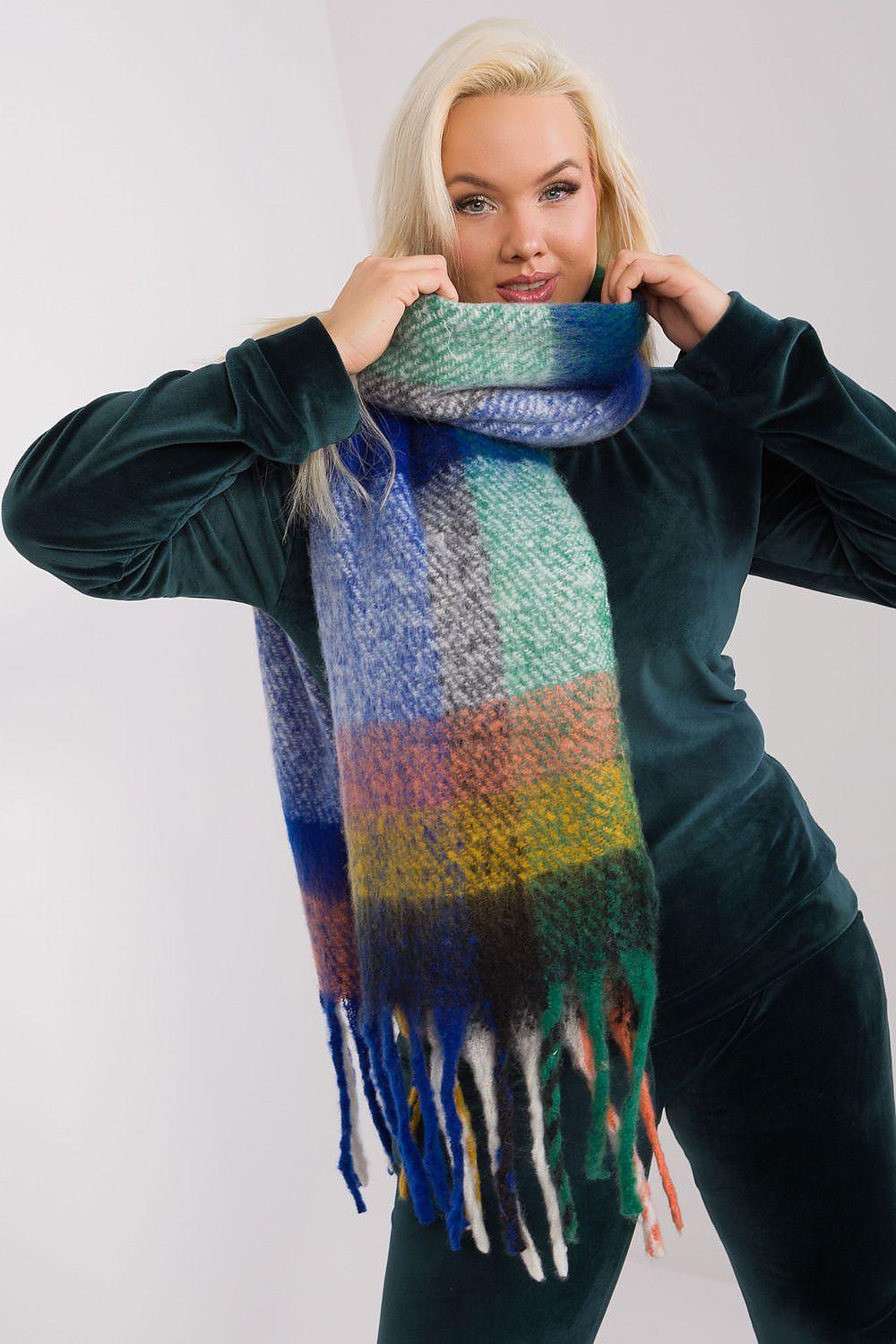 Shawl model 190542 AT