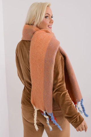 Shawl model 190561 AT