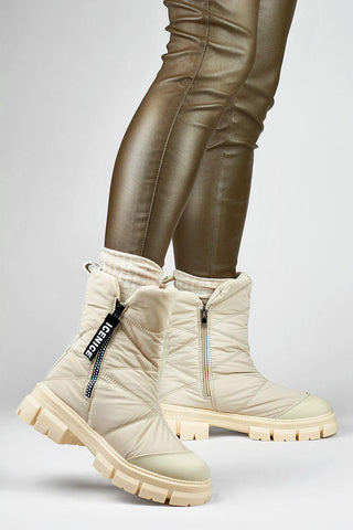 Snow boots model 191303 PRIMO