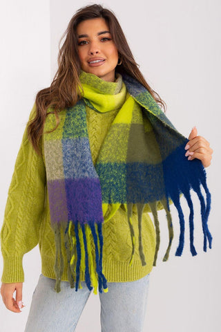 Shawl model 191733 AT